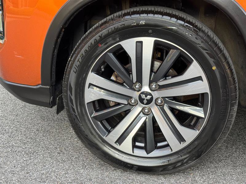 2020 Mitsubishi Outlander Sport Black Edition 2.0 Image 17 of 43