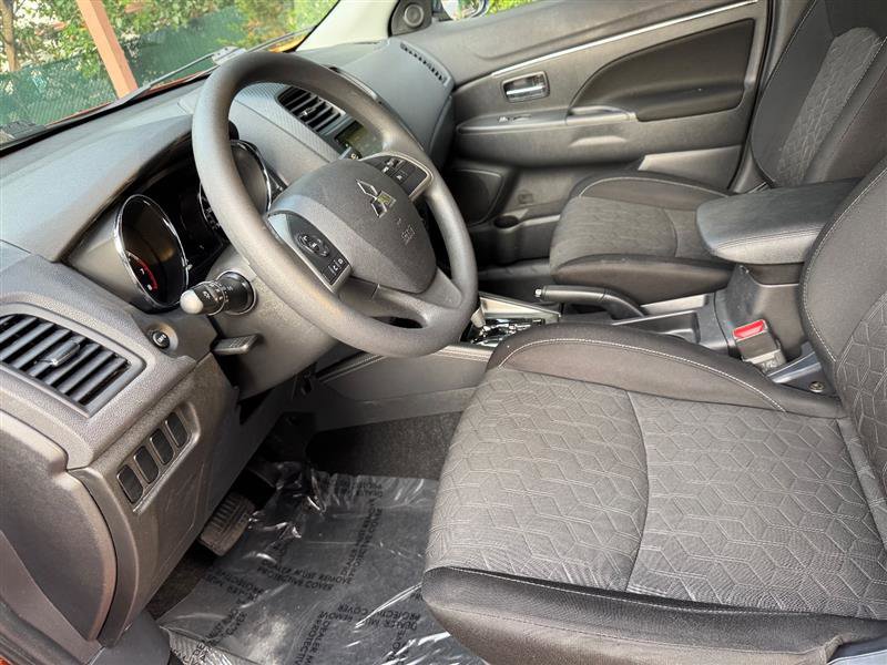2020 Mitsubishi Outlander Sport Black Edition 2.0 Image 26 of 43