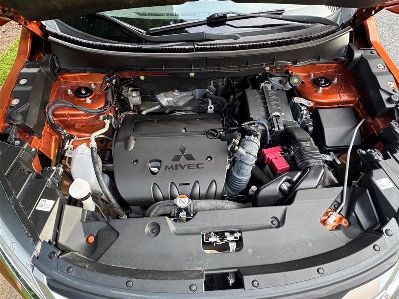 2020 Mitsubishi Outlander Sport Black Edition 2.0 Image 12 of 43