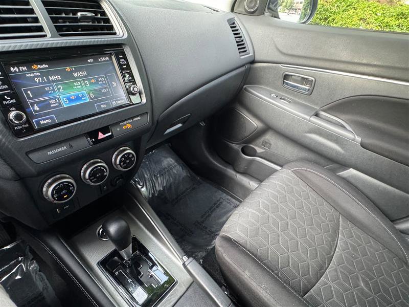 2020 Mitsubishi Outlander Sport Black Edition 2.0 Image 41 of 43