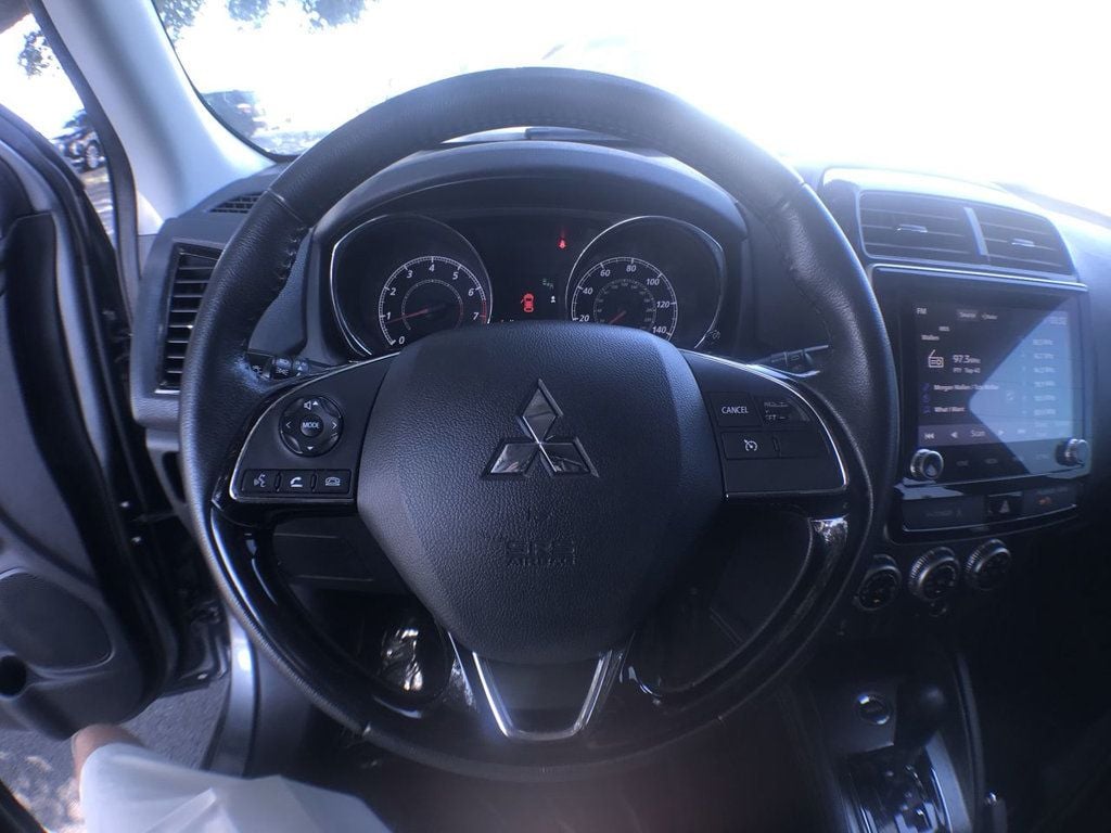 2020 Mitsubishi Outlander Sport ES 2.0 Image 21 of 23