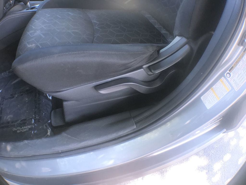 2020 Mitsubishi Outlander Sport ES 2.0 Image 23 of 23