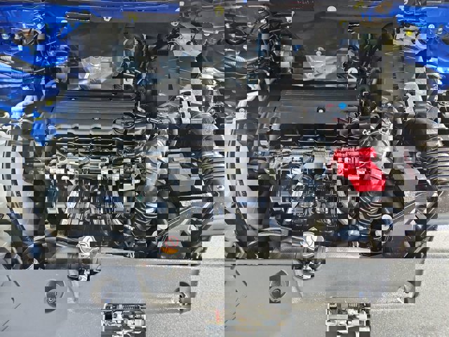 Vehicle image 21 of 30