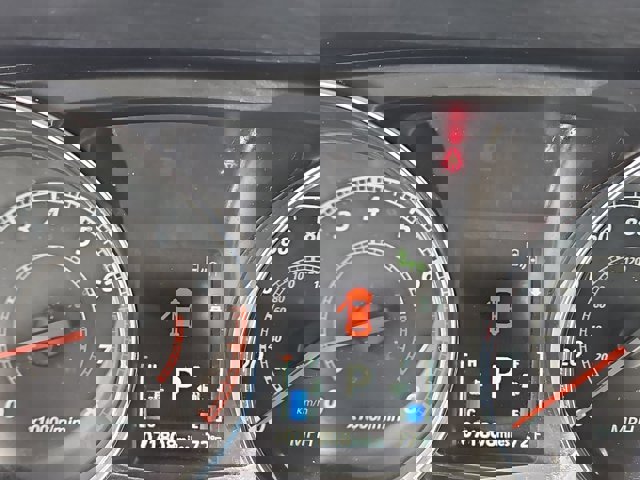 Vehicle image 13 of 30