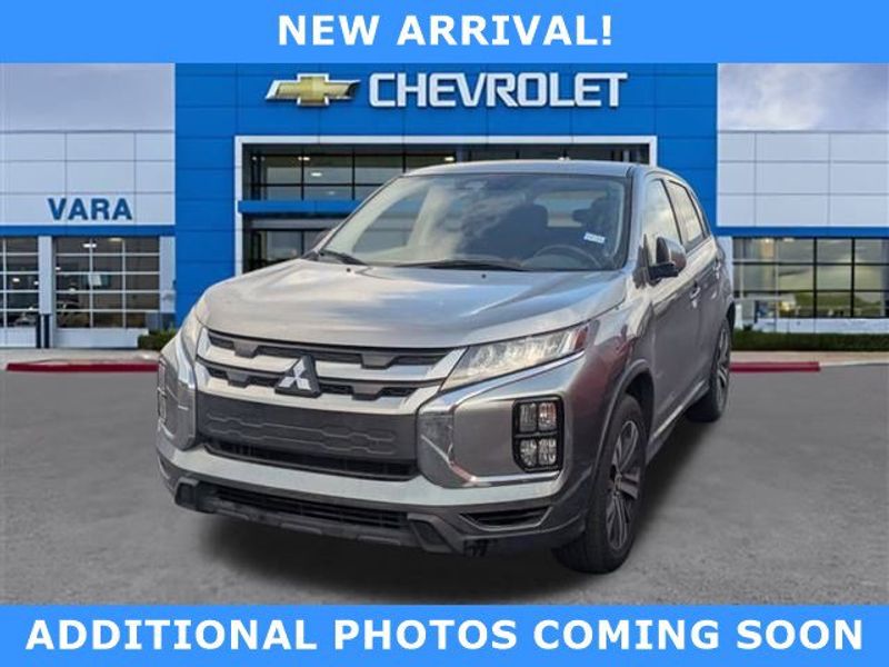 Vehicle image 1 of 4