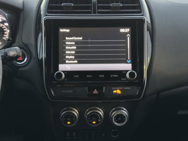 2020 Mitsubishi Outlander Sport SE 2.0 Image 12 of 18