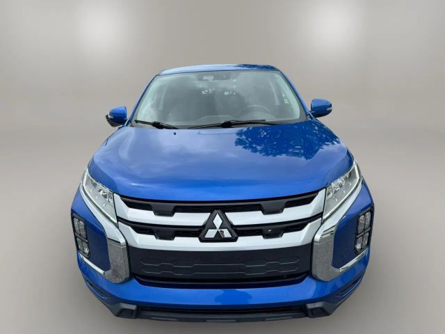 2020 Mitsubishi Outlander Sport SE 2.0 Image 3 of 20