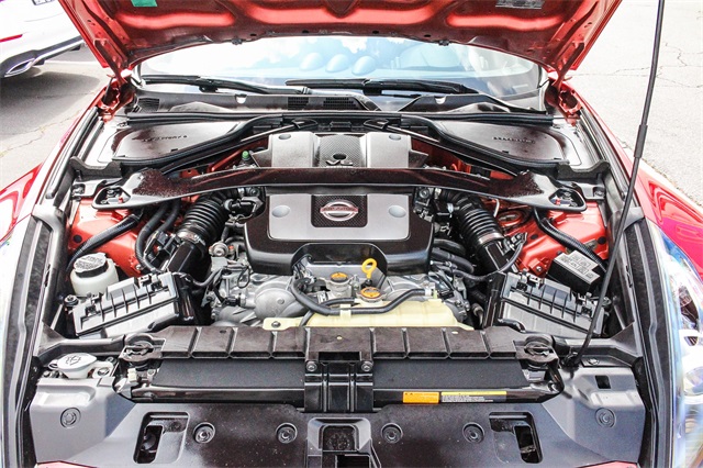 Vehicle image 25 of 27