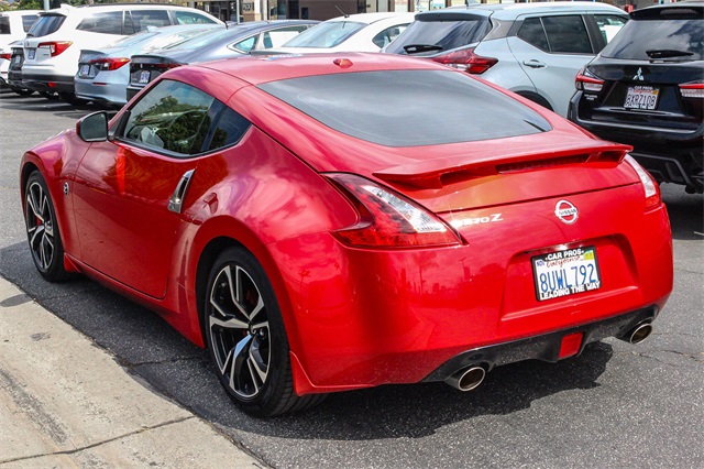 Vehicle image 6 of 27
