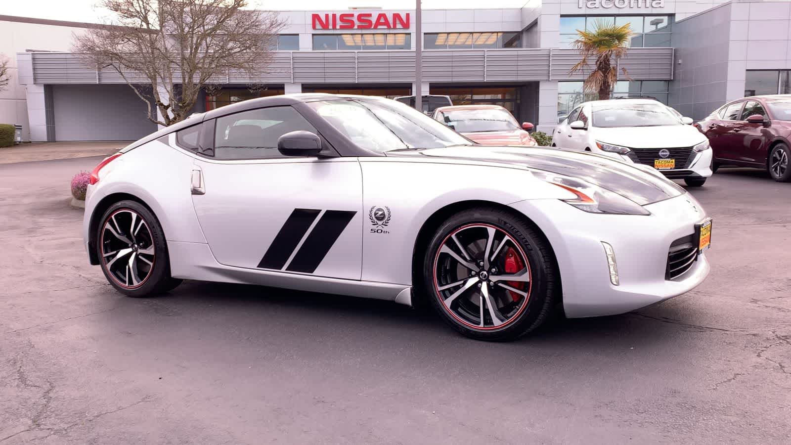 Vehicle image 6 of 23