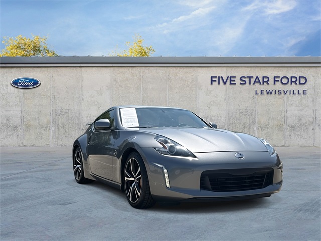 Vehicle image 3 of 21
