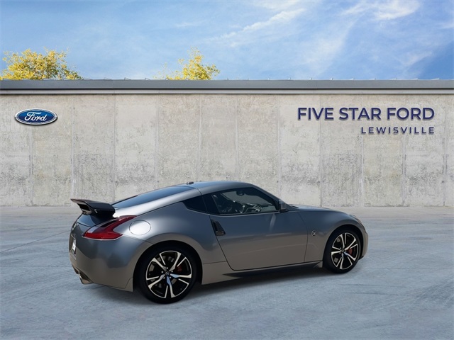 Vehicle image 5 of 21