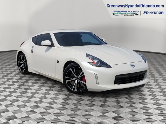 Vehicle image 3 of 26
