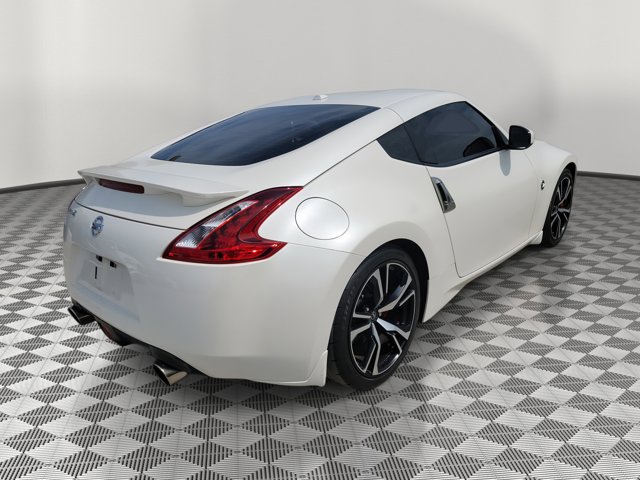 Vehicle image 2 of 26