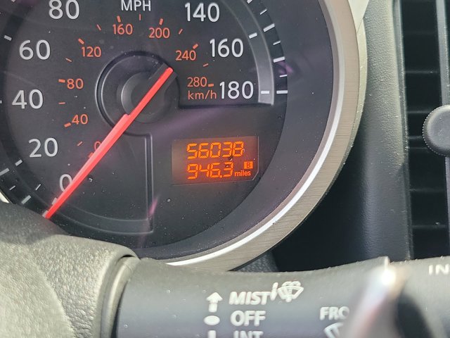 Vehicle image 15 of 26