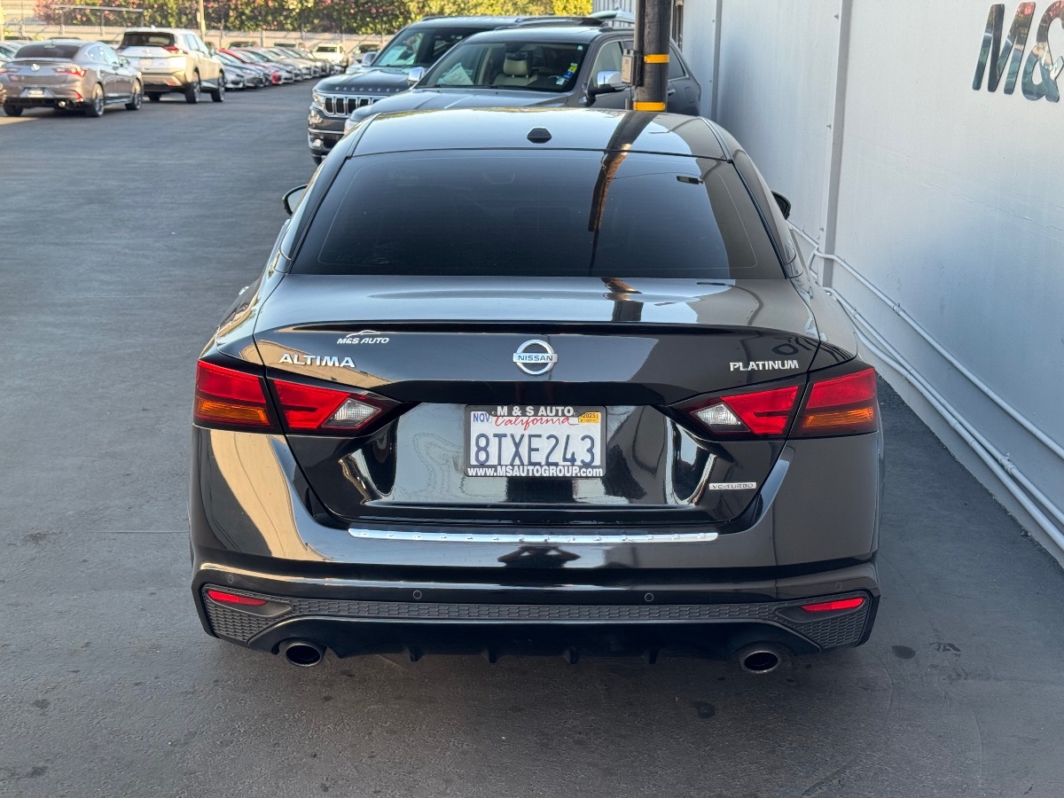 Vehicle image 7 of 25