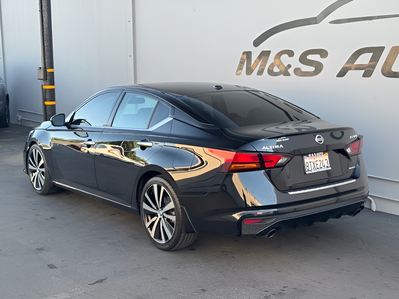 Vehicle image 25 of 25