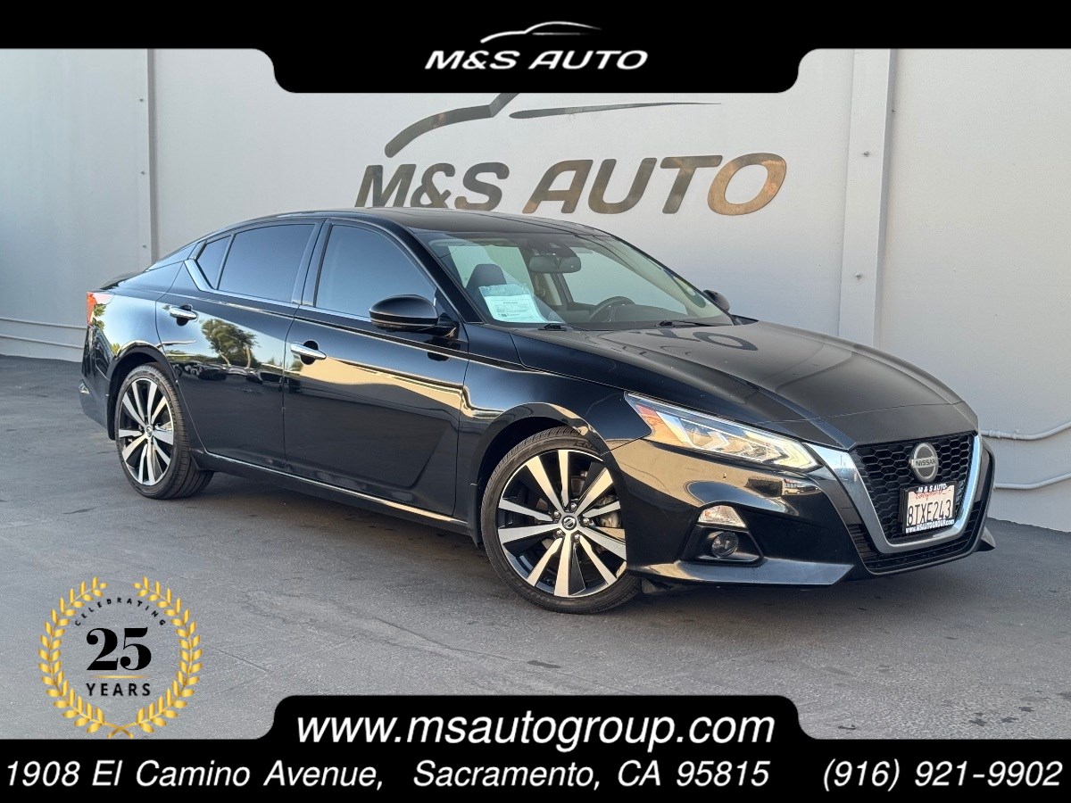 Vehicle image 4 of 25