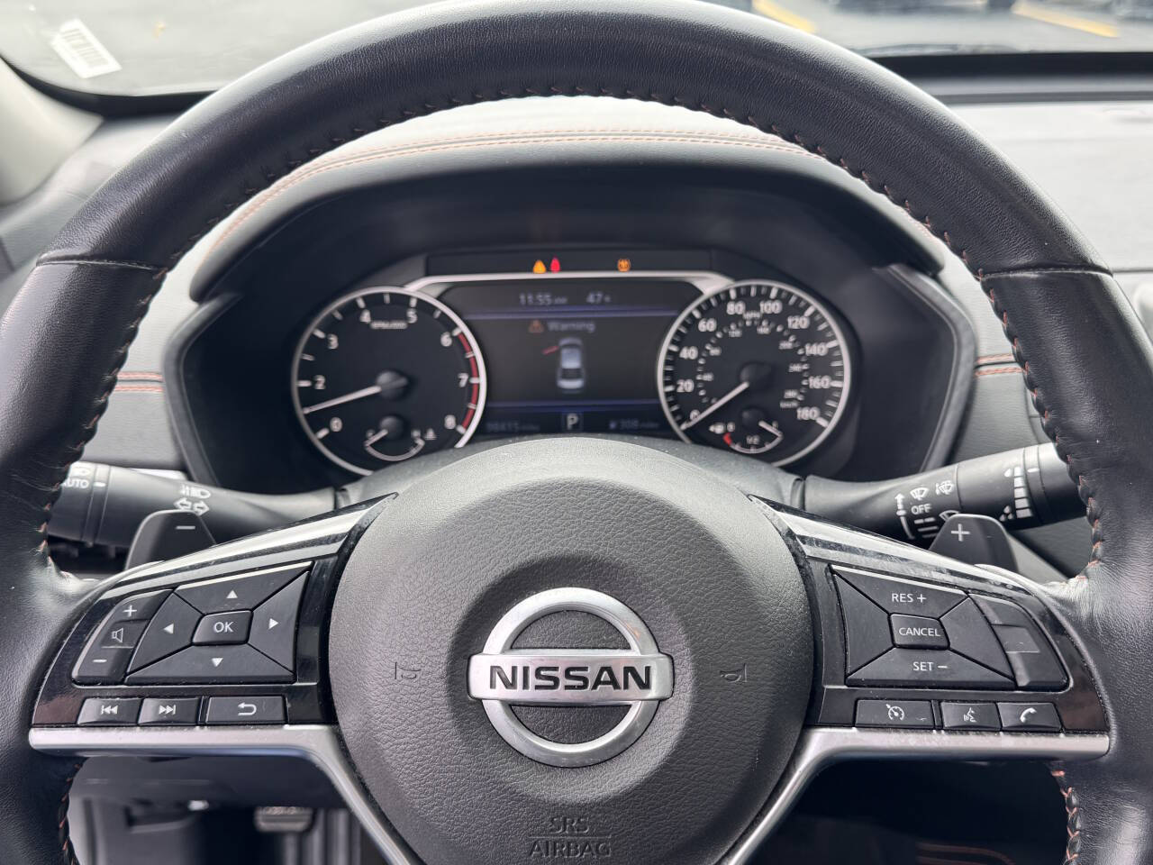 Vehicle image 19 of 32