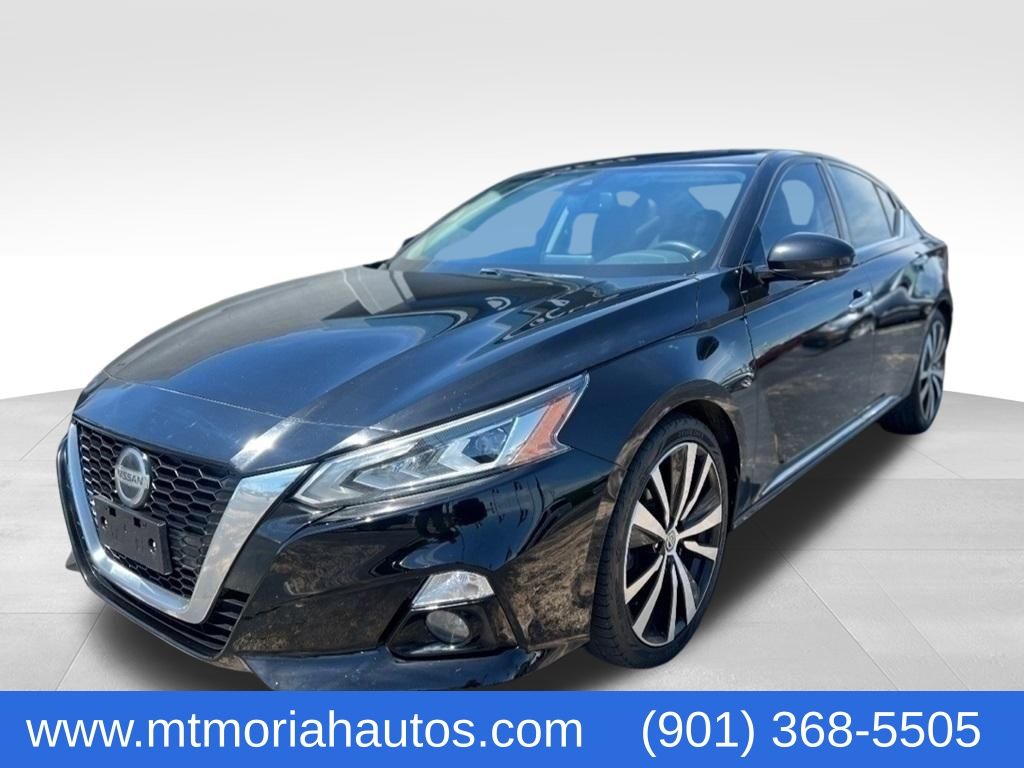 2020 Nissan Altima 2.5 Platinum Image 1 of 39