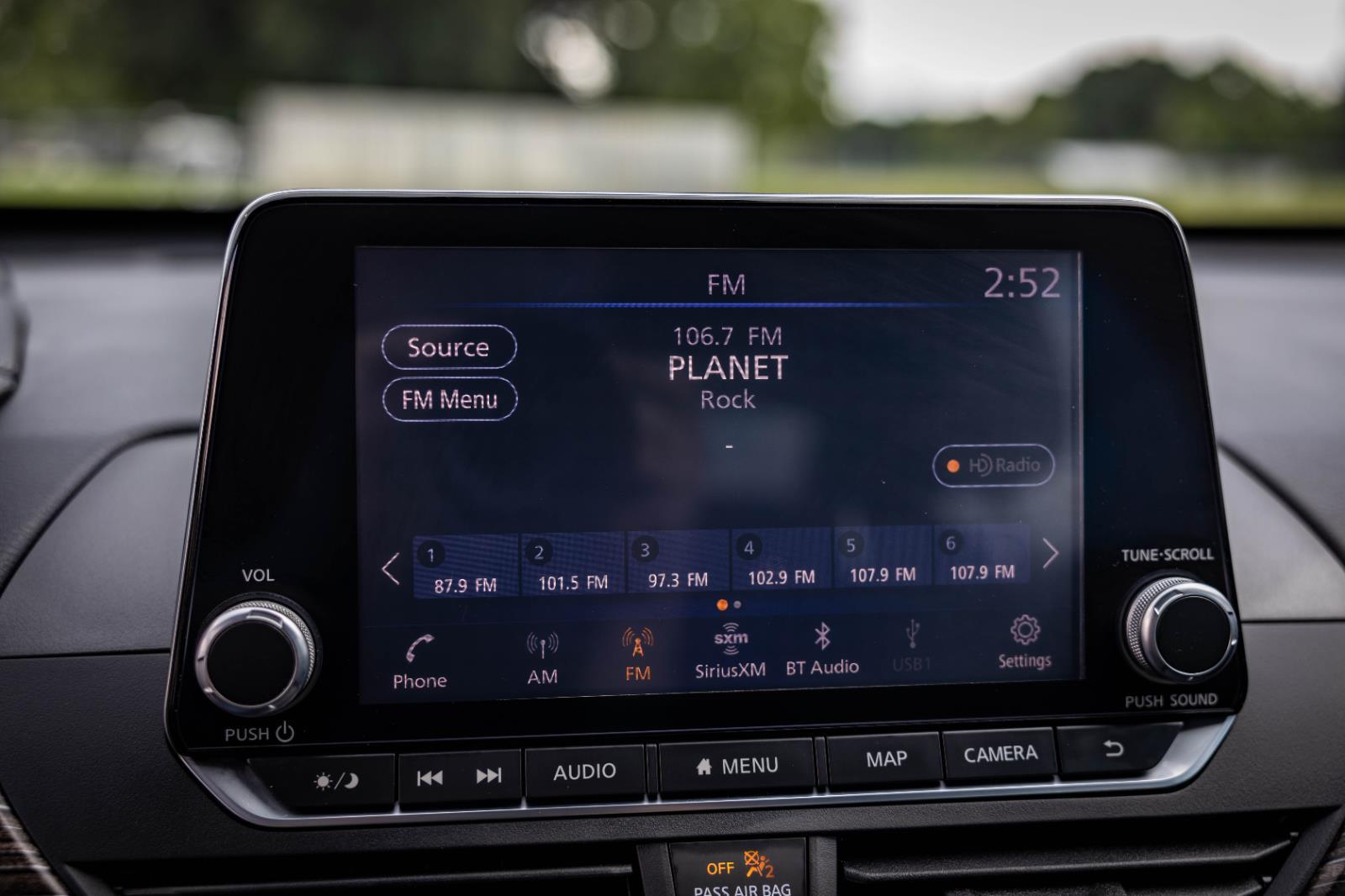 2020 Nissan Altima 2.5 Platinum Image 29 of 36