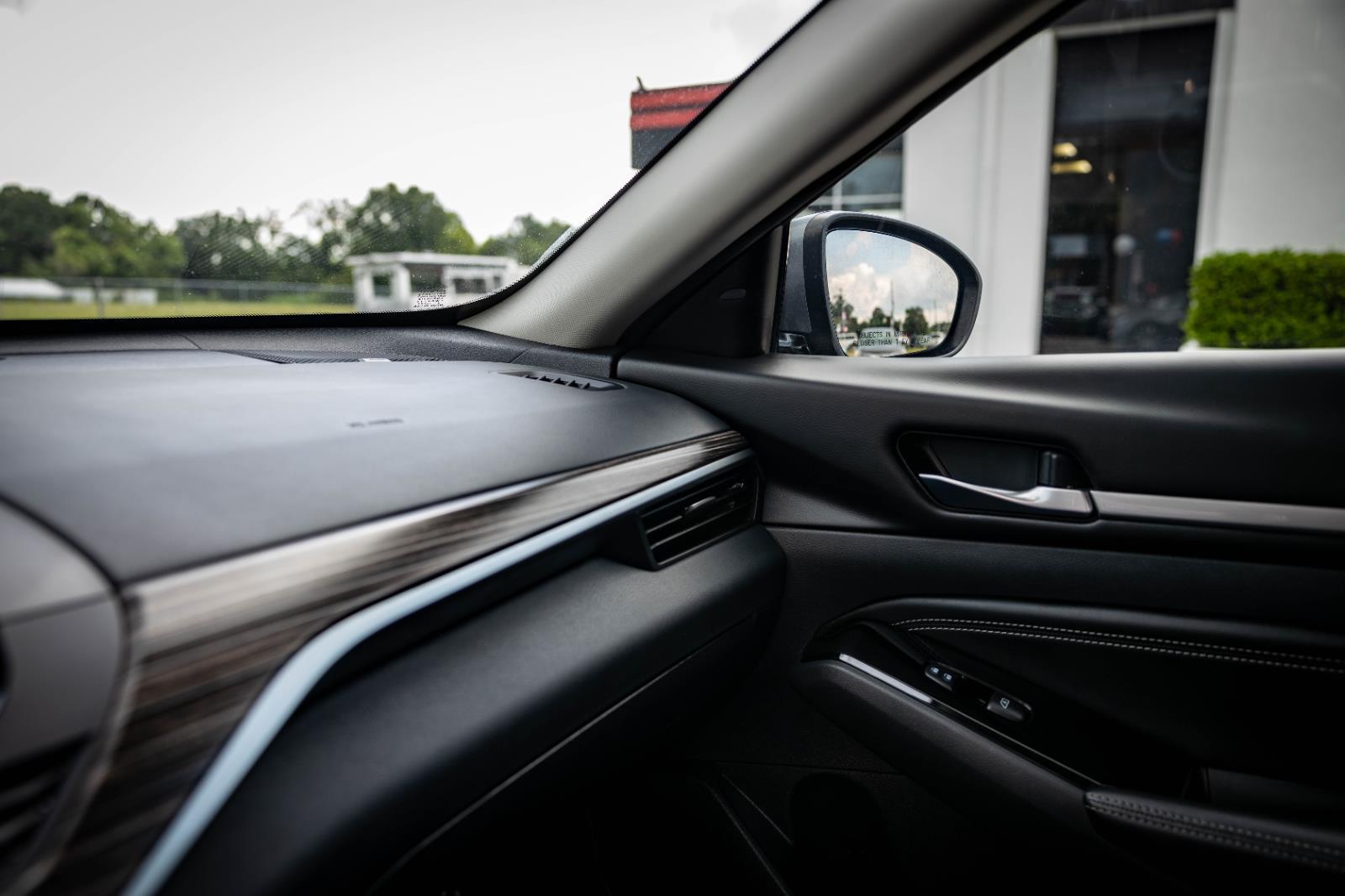 2020 Nissan Altima 2.5 Platinum Image 21 of 36
