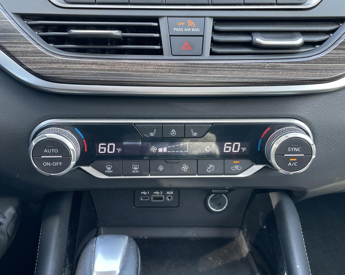 Vehicle image 19 of 19