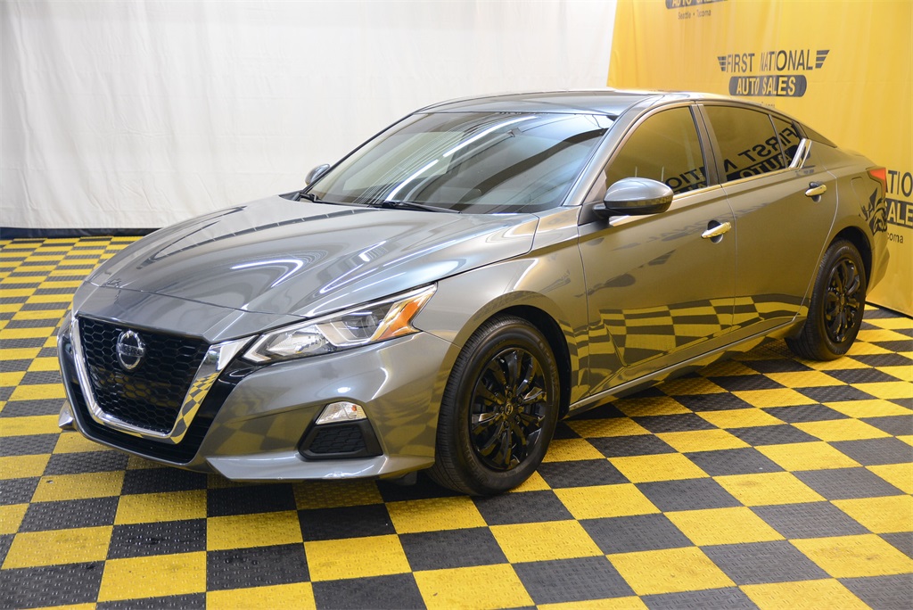 Vehicle image 1 of 31