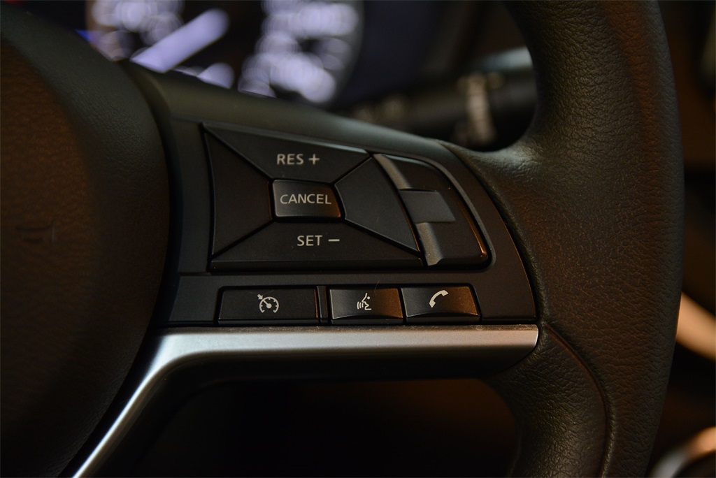 Vehicle image 18 of 31