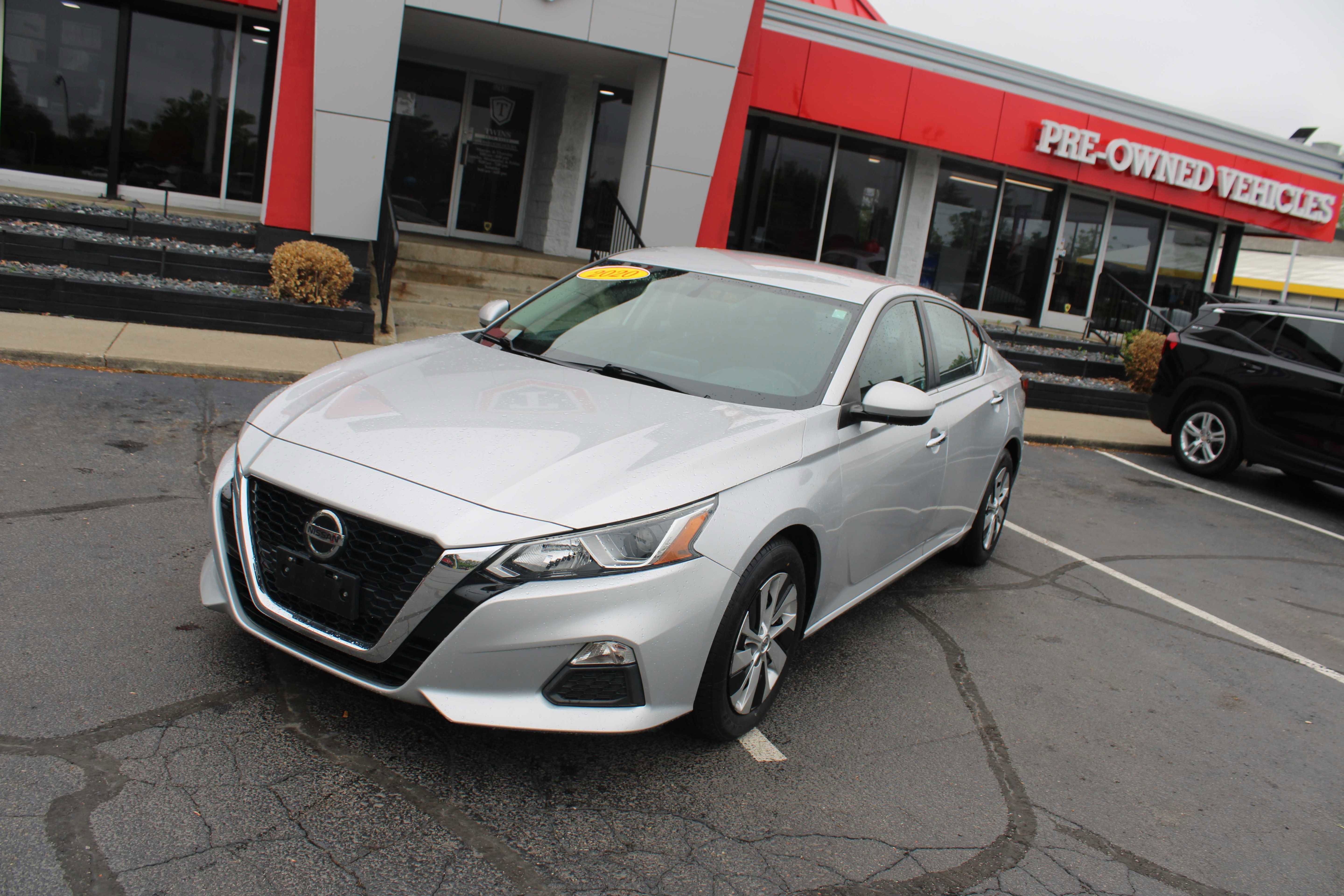 Vehicle image 1 of 22