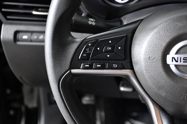 Vehicle image 16 of 30