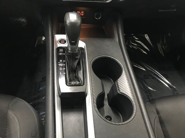 Vehicle image 24 of 35