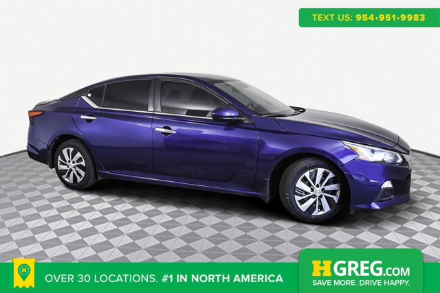 Vehicle image 3 of 32