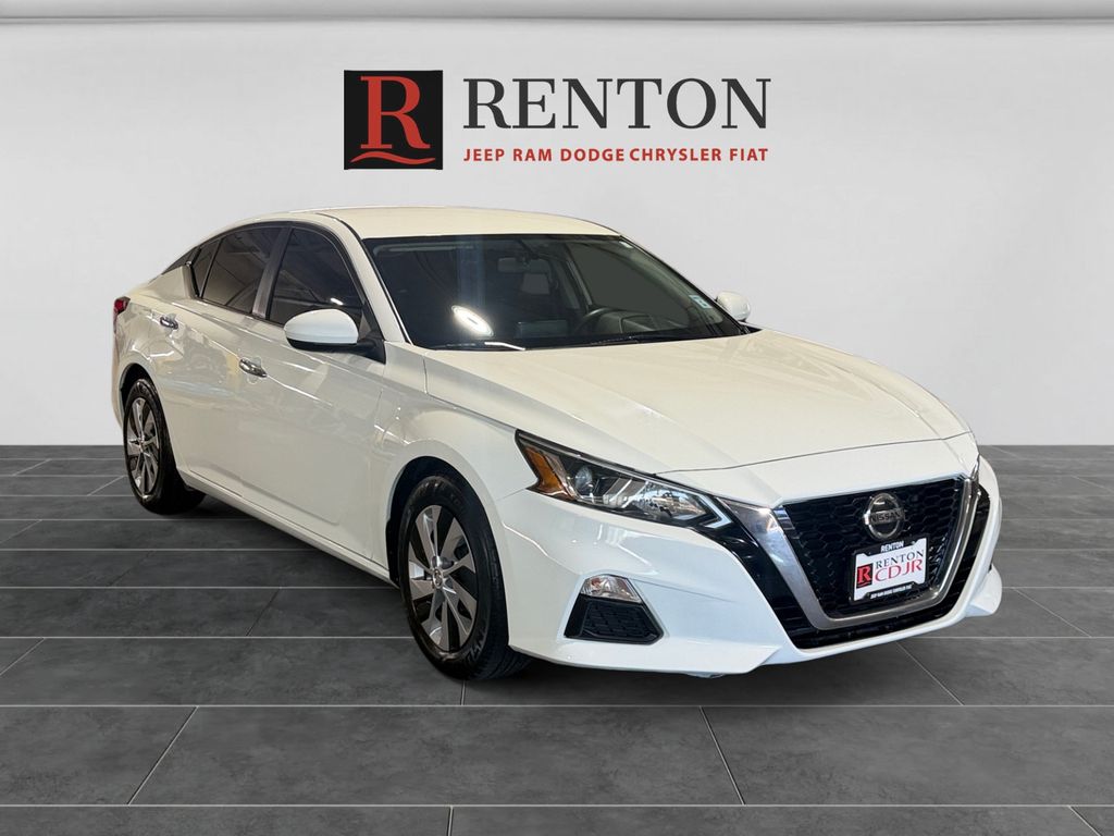 2020 Nissan Altima 2.5 S Image 3 of 20