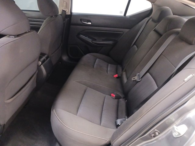 Vehicle image 12 of 25