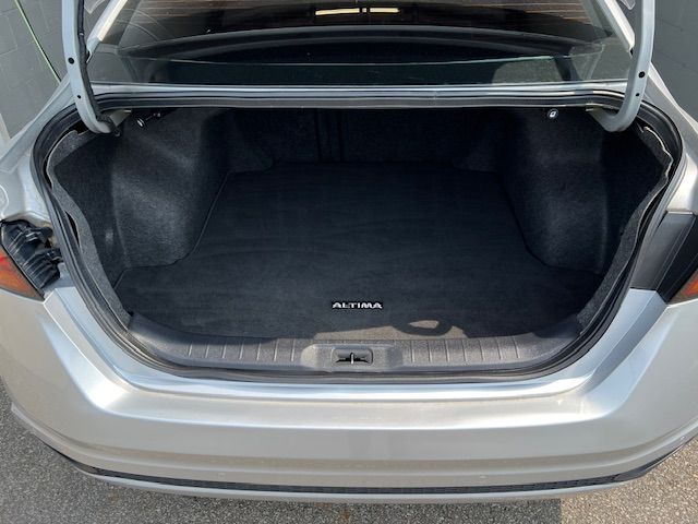 Vehicle image 34 of 34