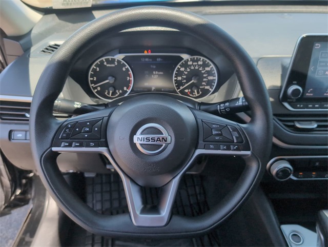 2020 Nissan Altima 2.5 S Image 26 of 32