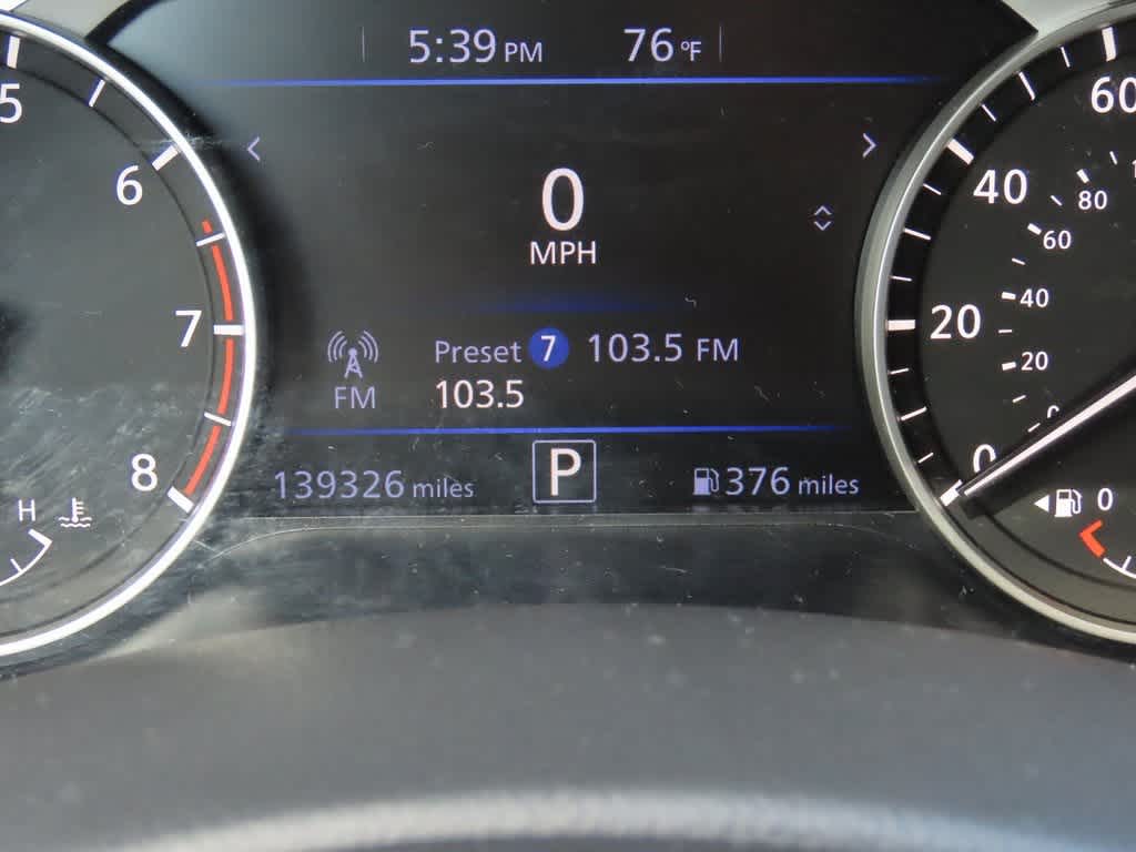 Vehicle image 16 of 26