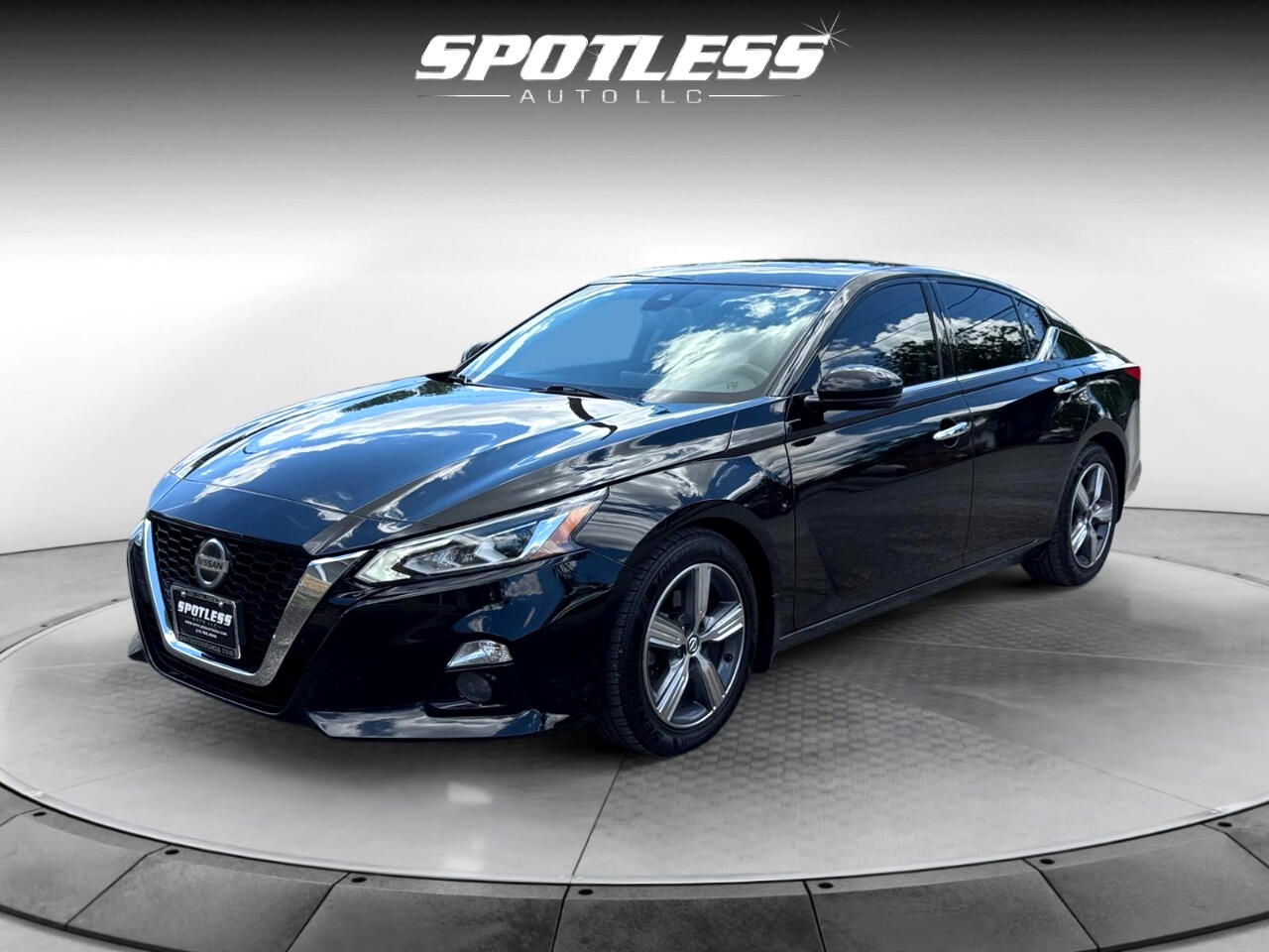 Vehicle image 1 of 26