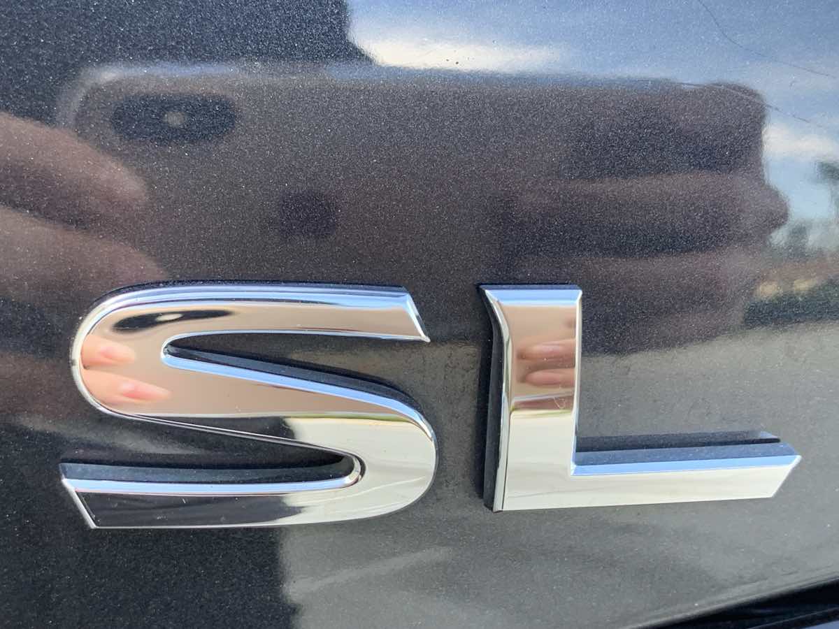 Vehicle image 6 of 28