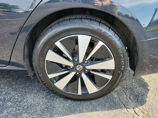2020 Nissan Altima 2.5 SL Image 10 of 31