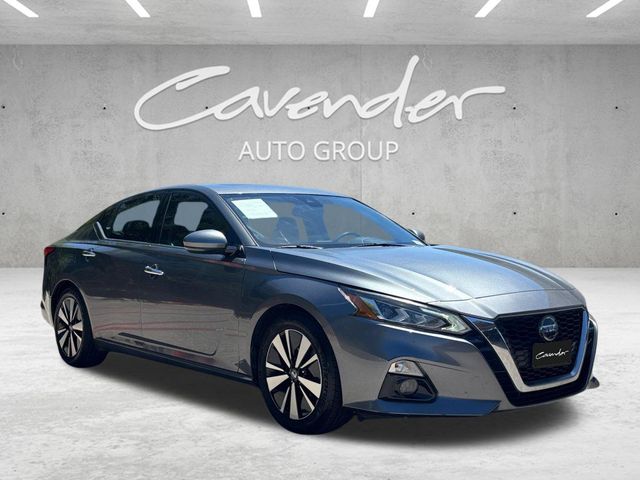 2020 Nissan Altima 2.5 SL Image 3 of 30