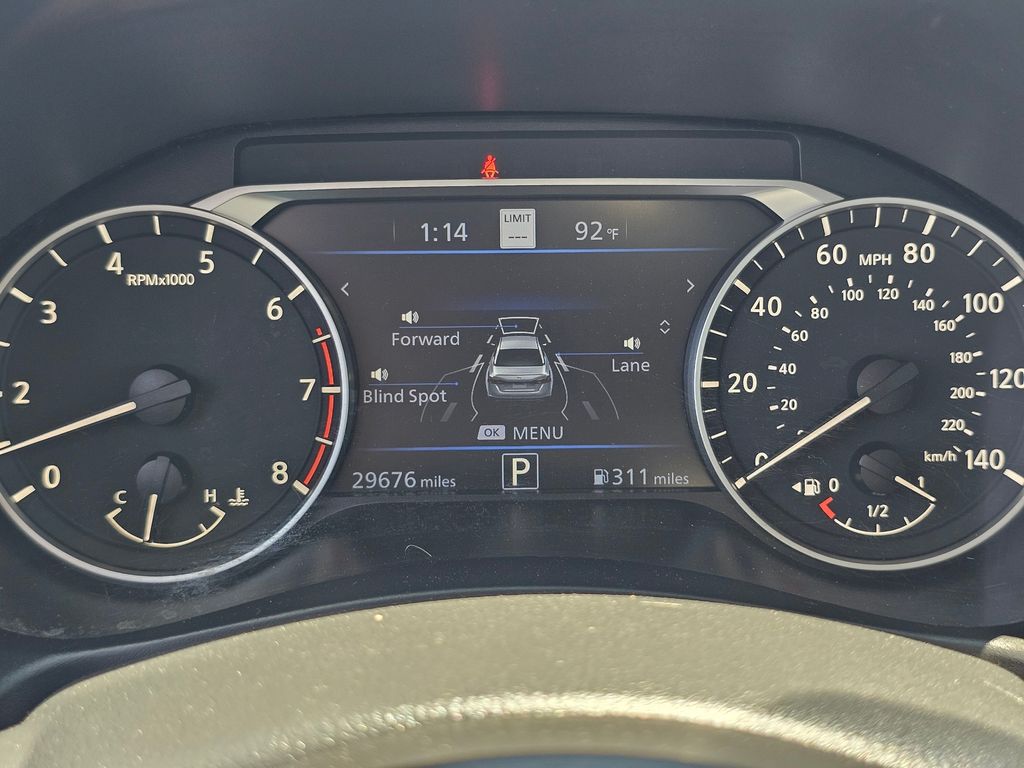 Vehicle image 23 of 43