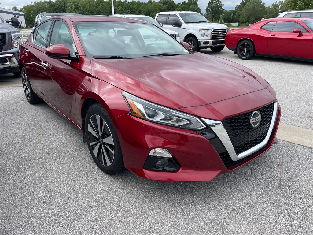 2020 Nissan Altima 2.5 SL Image 2 of 2