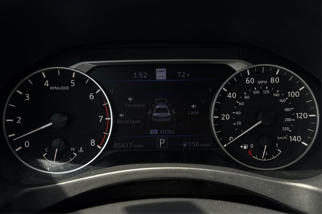 Vehicle image 18 of 37