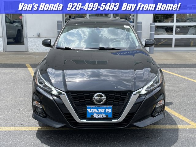2020 Nissan Altima 2.5 SL Image 2 of 30