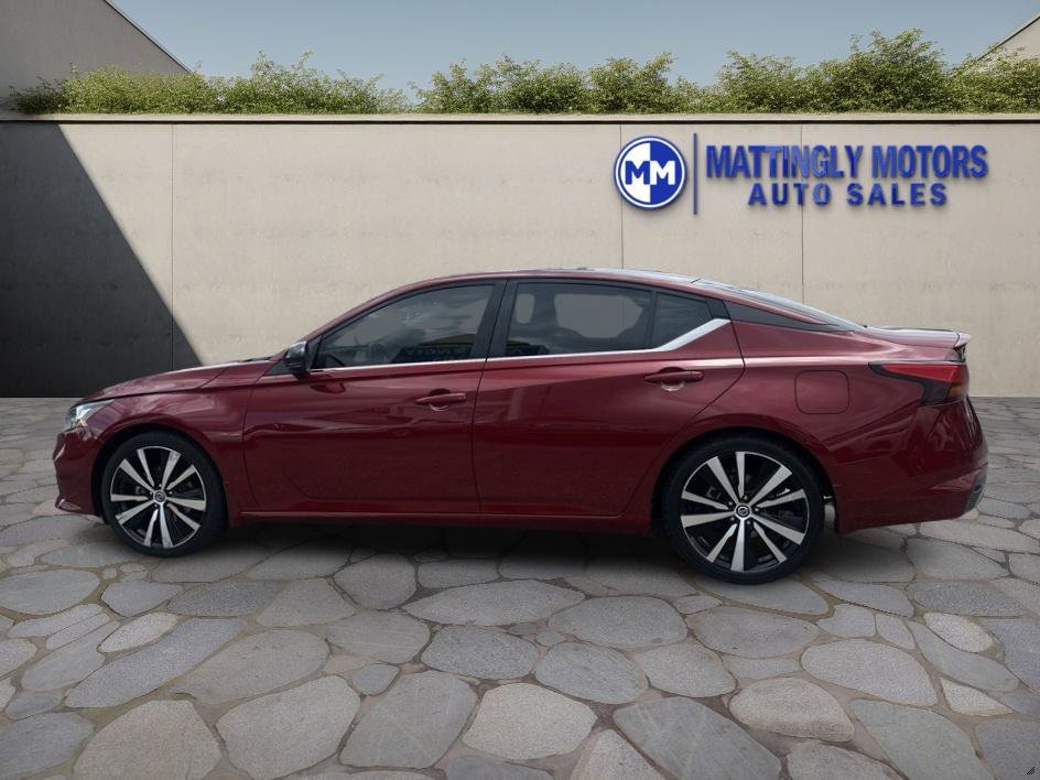 Vehicle image 8 of 23