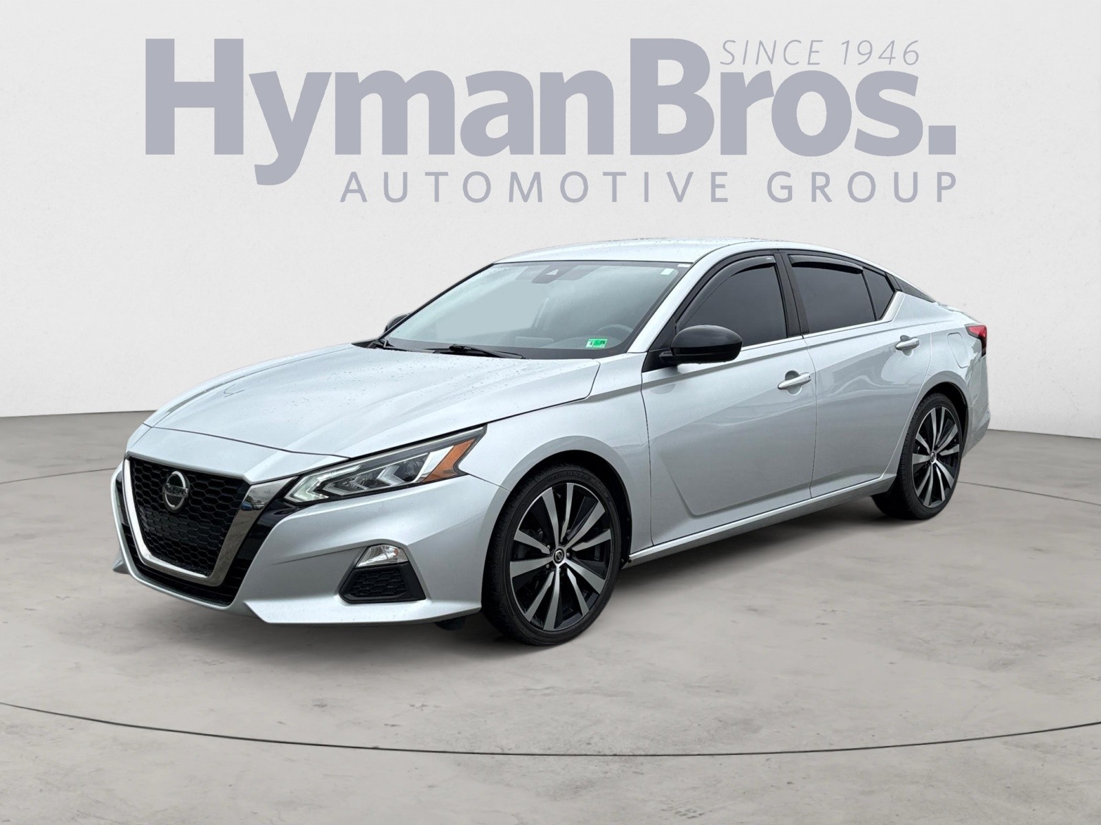 Vehicle image 1 of 22