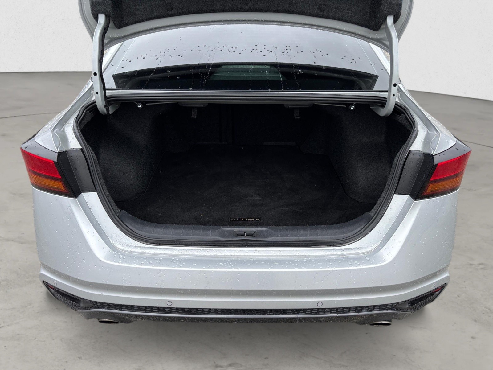 Vehicle image 22 of 22