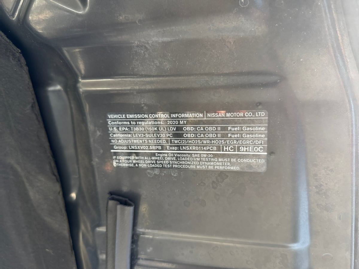 Vehicle image 18 of 20